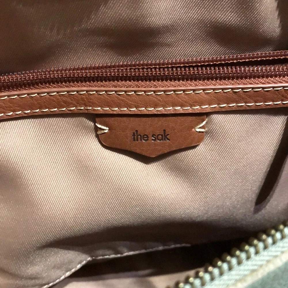 the sak Green Leather Shoulder/Crossbody Bag - Picture 8 of 9